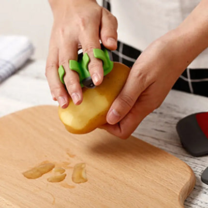 Mini Handheld Finger Peeler – Fruit & Vegetable Kitchen Gadget (Pack of 3)