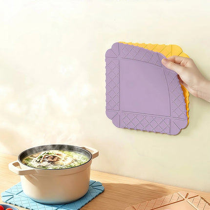 Foldable Magnetic Silicone Mat &amp; Tray – Heat-Resistant 2-in-1 Storage Pad