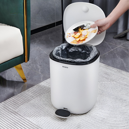 Modern 11-Liter Pedal Trash Bin – Hands-Free & Odor-Proof