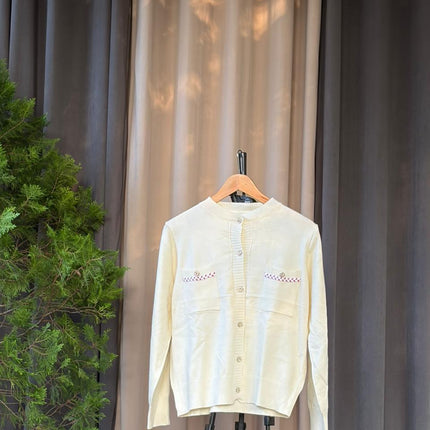 Chic Knitted Cardigan with Faux Pocket Trim and Pearl Buttons