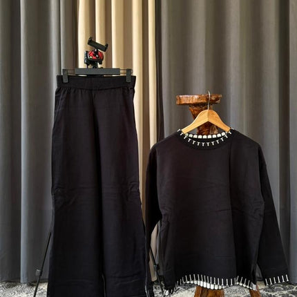 Chic Knit Loungewear Set: Oversized Sweater & Wide-Leg Trousers