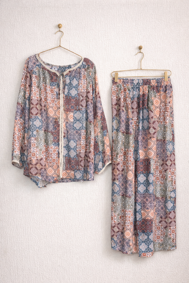 Patchwork Print Sleeveless Maxi Dress – Earthy Tones