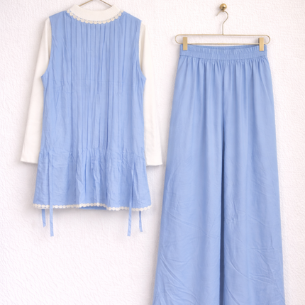 Women’s Modest Pleated Top & Palazzo Pants Set – Lace Detail Co-ord